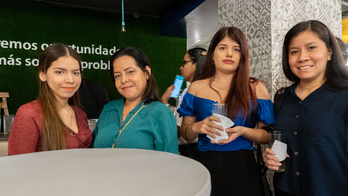 mujeres emprendimiento